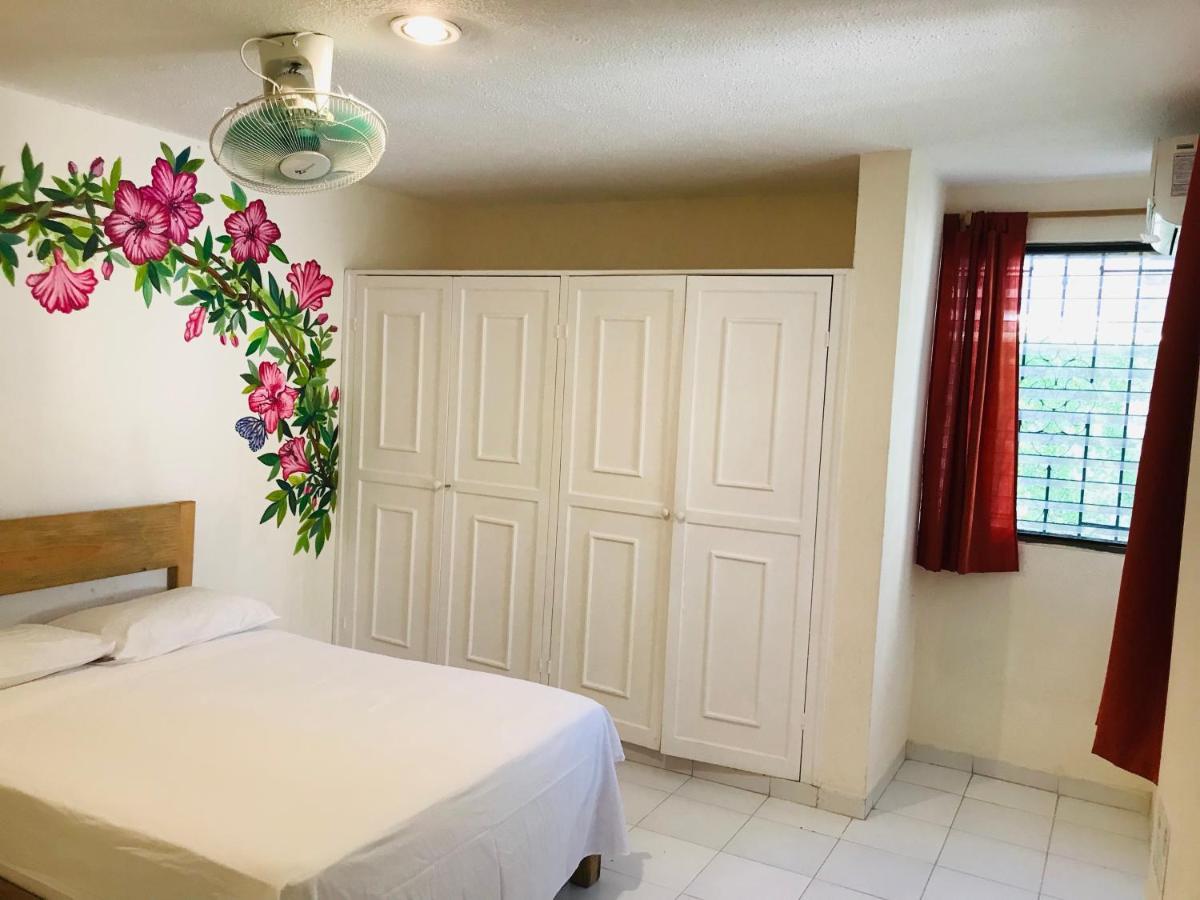 Hotel Casa Bugambilias Cancún Exterior foto