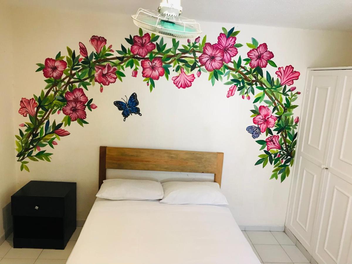 Hotel Casa Bugambilias Cancún Exterior foto