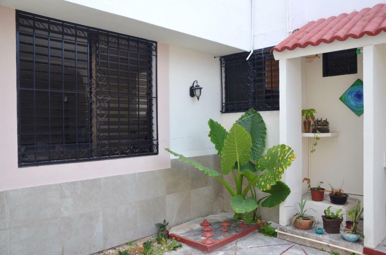 Hotel Casa Bugambilias Cancún Exterior foto
