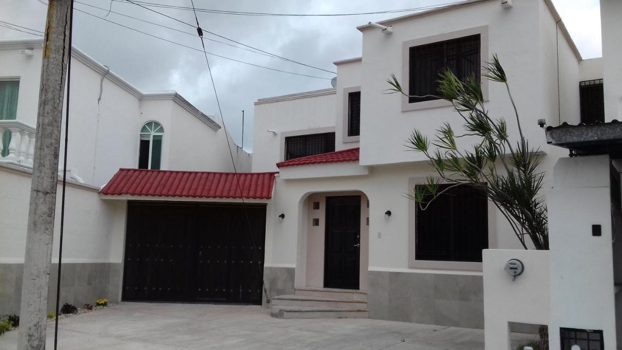 Hotel Casa Bugambilias Cancún Exterior foto